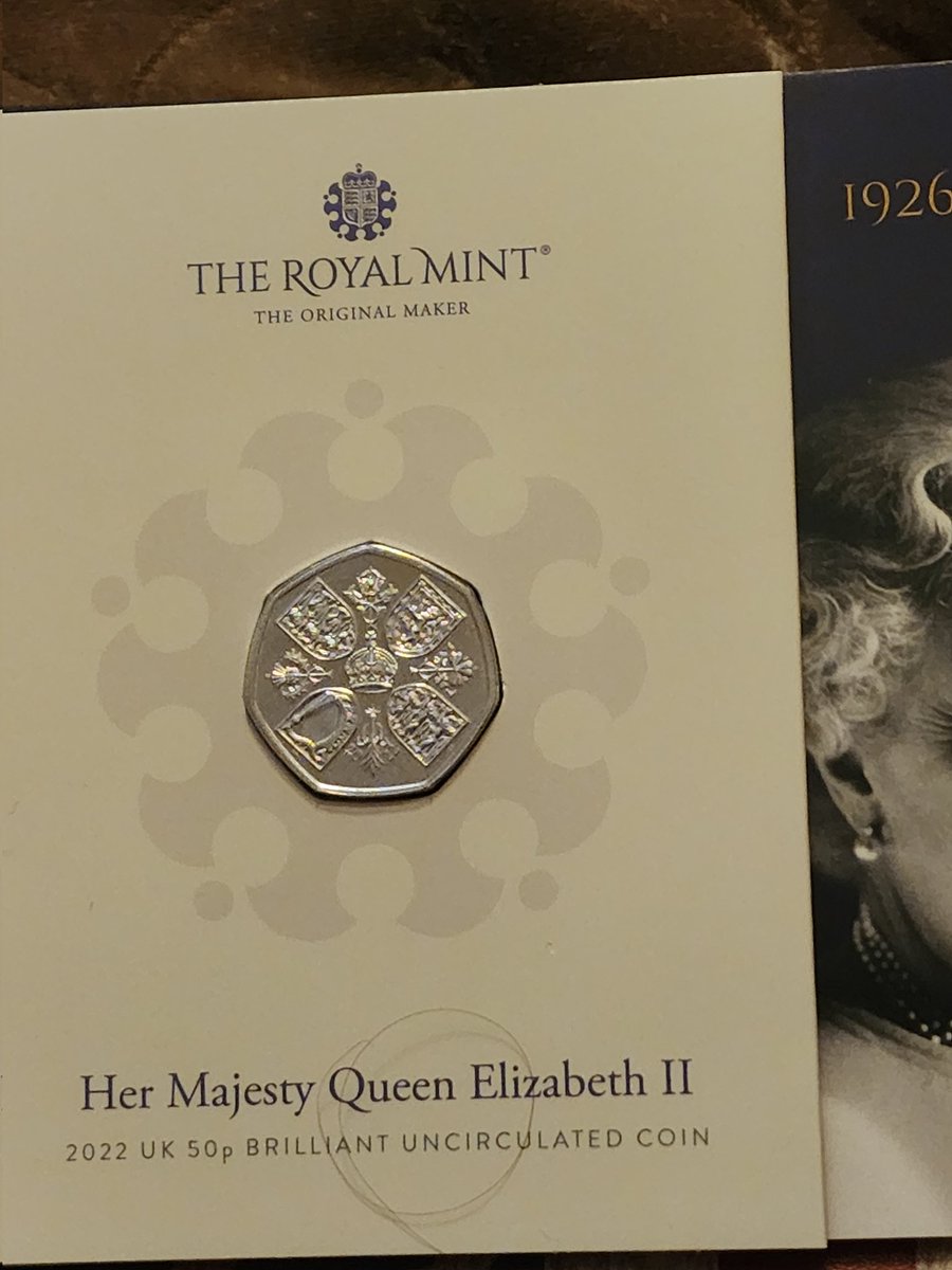ApeStaxByAjax's tweet photo. 2022 United Kingdom Queen Elizabeth II memorial 50p and £5 #coins featuring the effigy of King Charles III. Thanks to the folks at @RoyalMintUK.
#UnitedKingdom #QueenElizabethII #50p #5Pound #KingCharlesIII #coin #Numismatic #numismatics https://t.co/12yJII54A9
