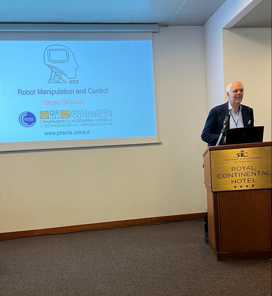 brunosiciliano7's tweet photo. My keynote on "Robot Manipulation and Control" @ 6th IEEE International Conference on Robotic Computing here in Naples 🤖💙
#IRC2022
#Robotics
#PRISMALab https://t.co/uxKmxq8MeG