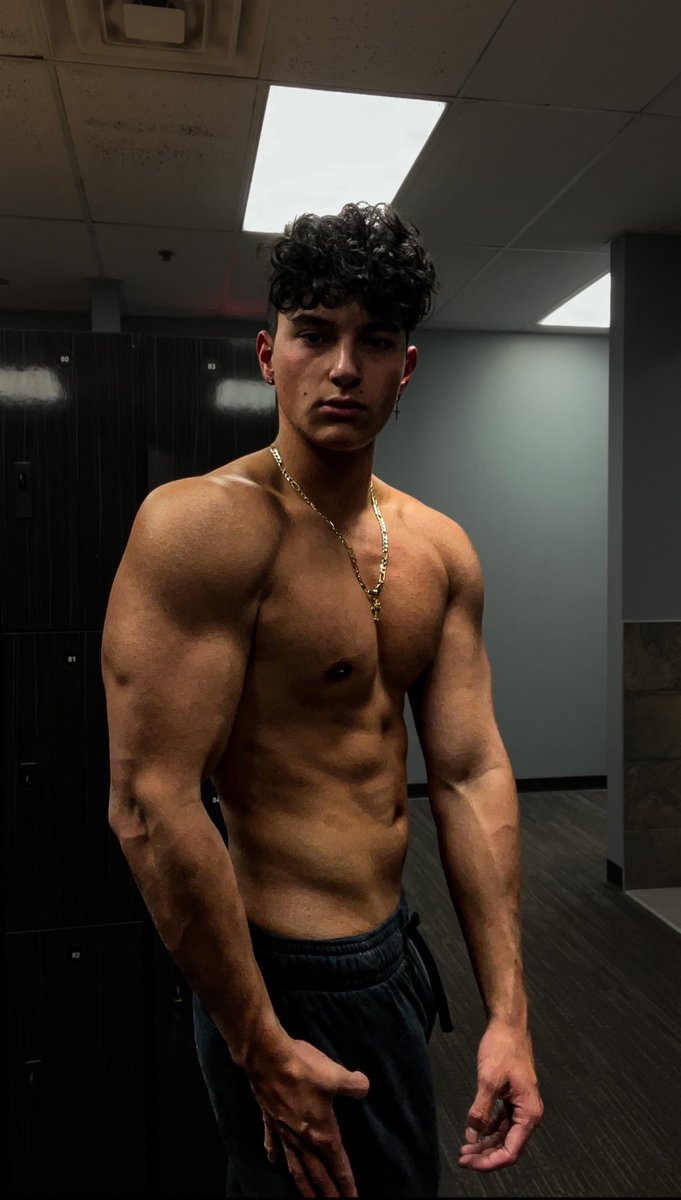 jake benedict (fakeify) tweet media