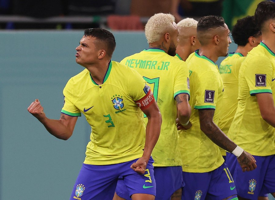 ConnCFC's tweet photo. Can we all just take a minute to appericate what Thiago Silva is doing at the age of 38

Truly incredible man. https://t.co/X8zWqoT4u1