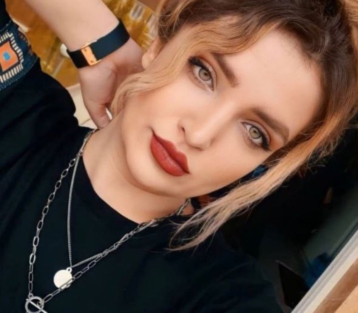 L'important tweet media