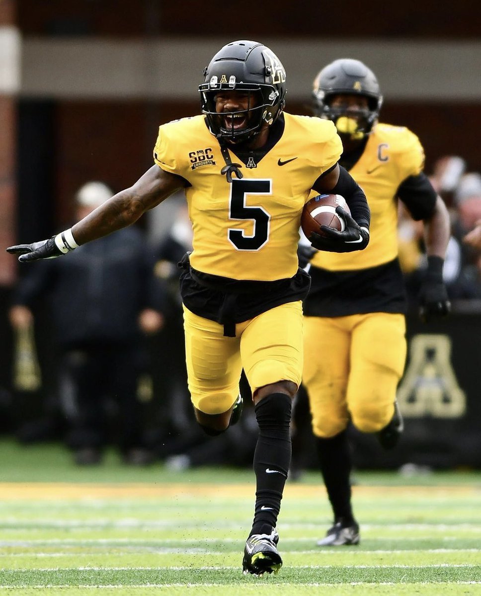 Blessed to have received an offer from App State!🟡⚫️ @CoachFolks_ <a href="/CoachDeBastiani/">Mark DeBastiani</a>
