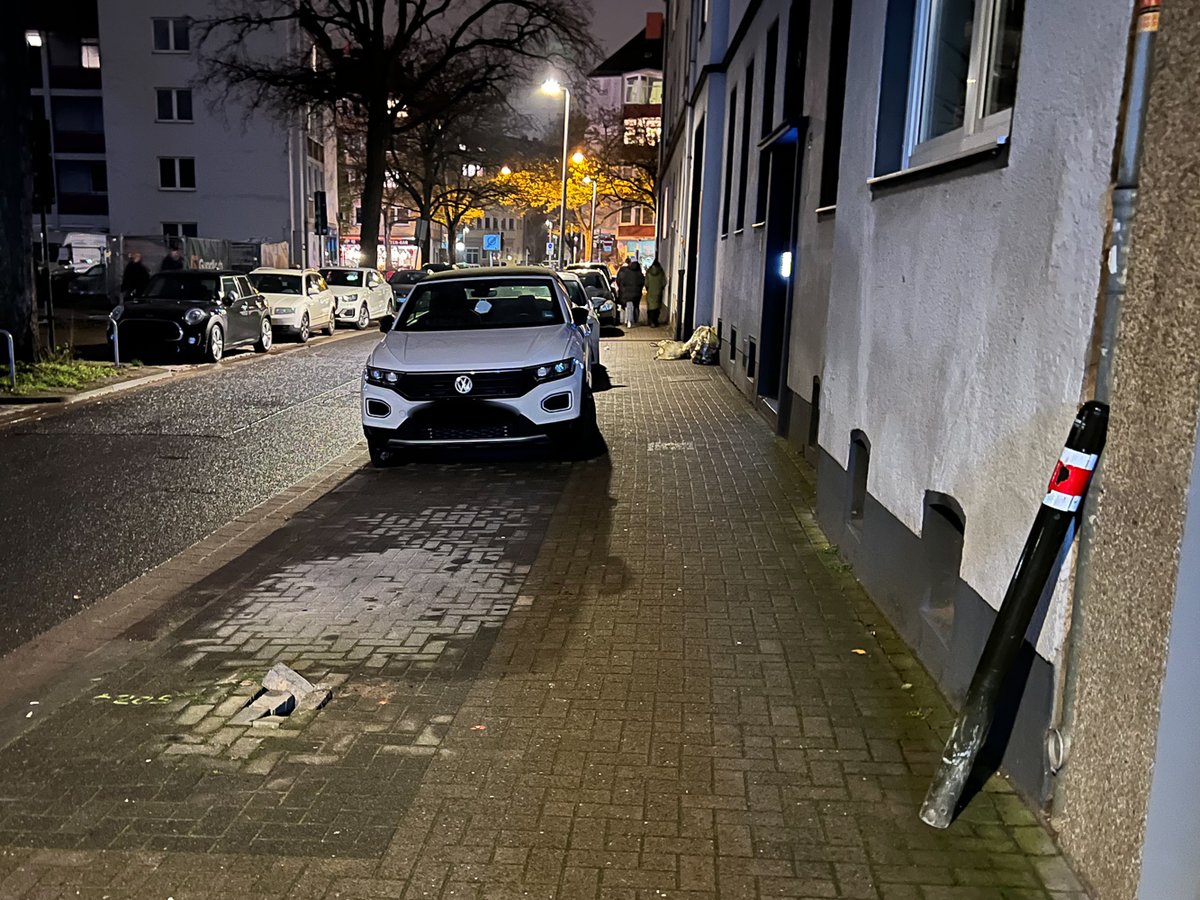 Poller Müde, Poller Schlafen