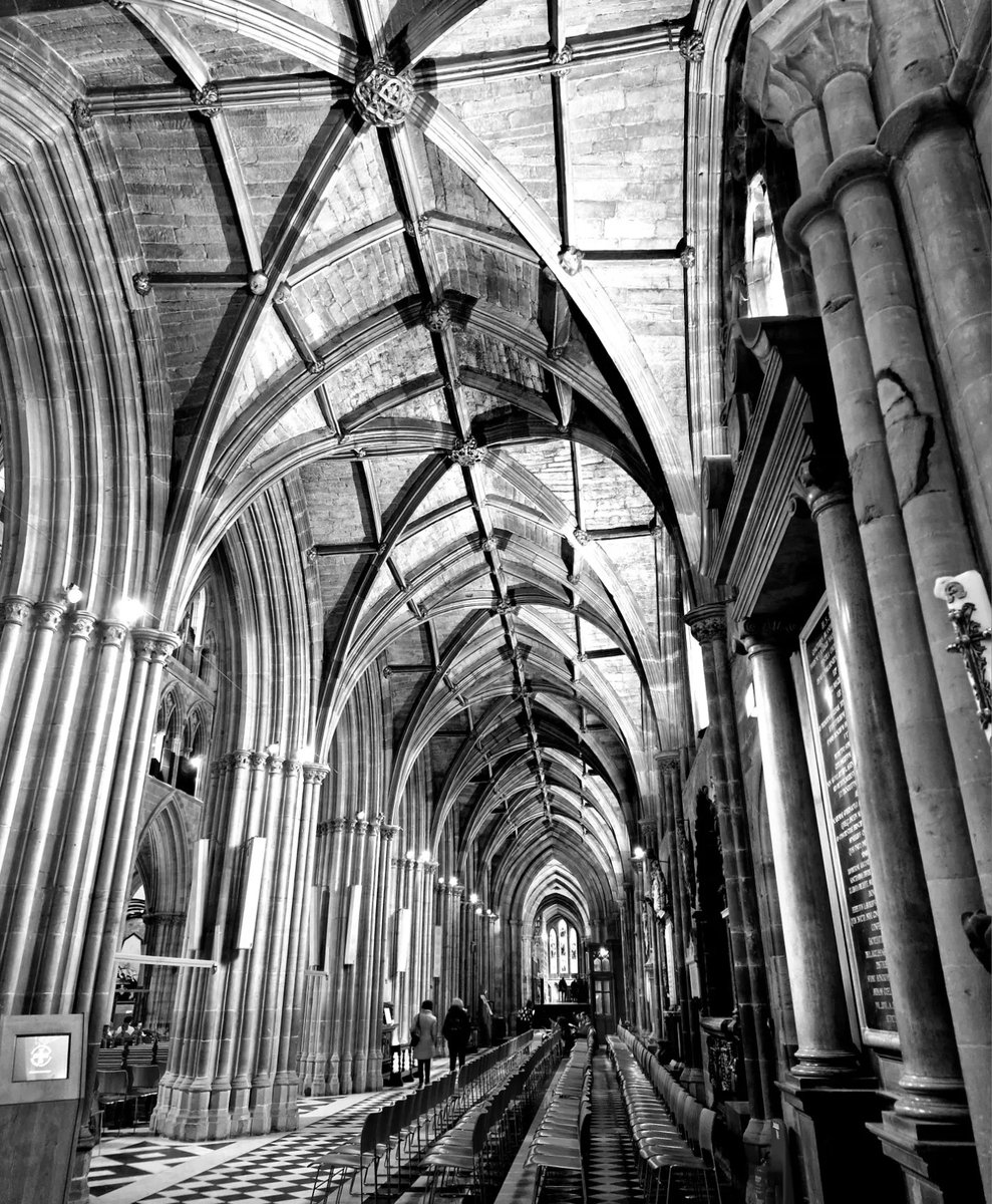 keyses's tweet image. Worcester Cathedral