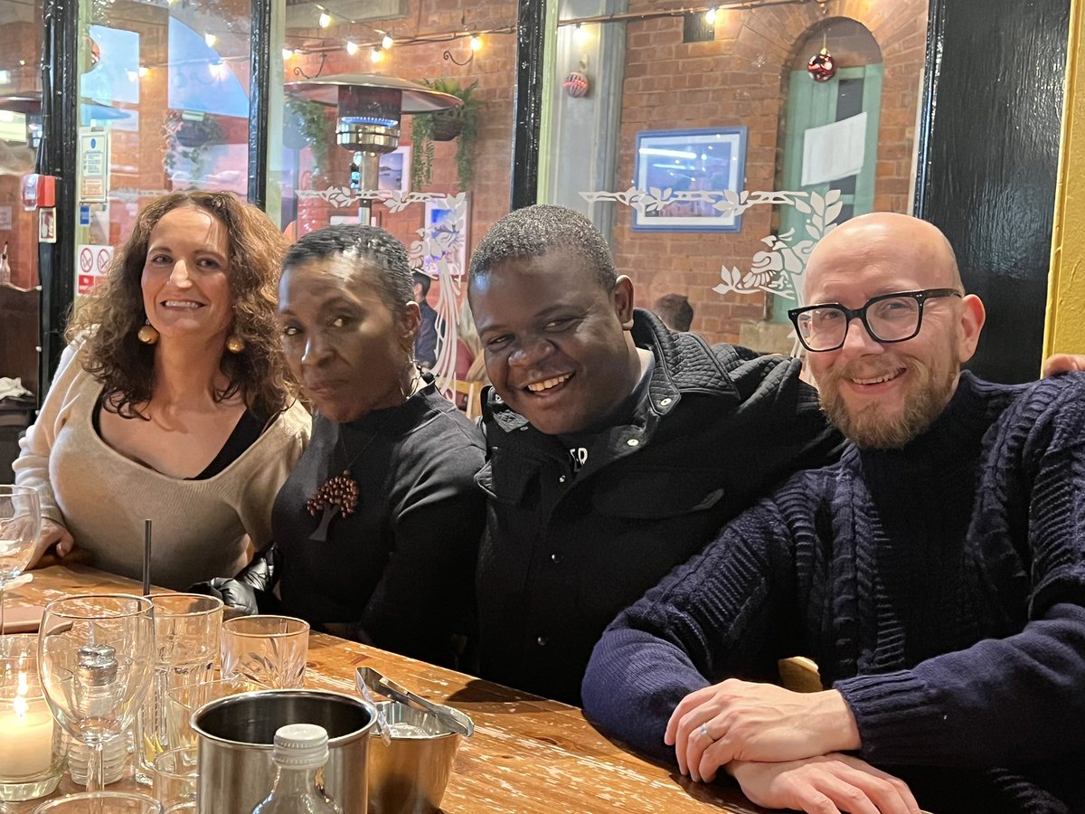 farai_nhakaniso's tweet photo. Hanging with these peeps! Loving It,
Christmas Meal 🍽️
@factoryintl #FactoryAssembly #TheWelcome2023
@DimitrisTapas😍 Thank You!
#culture #creatives #manchester #GM #manchesterinternationalfestival #team https://t.co/dC24HSgjr3