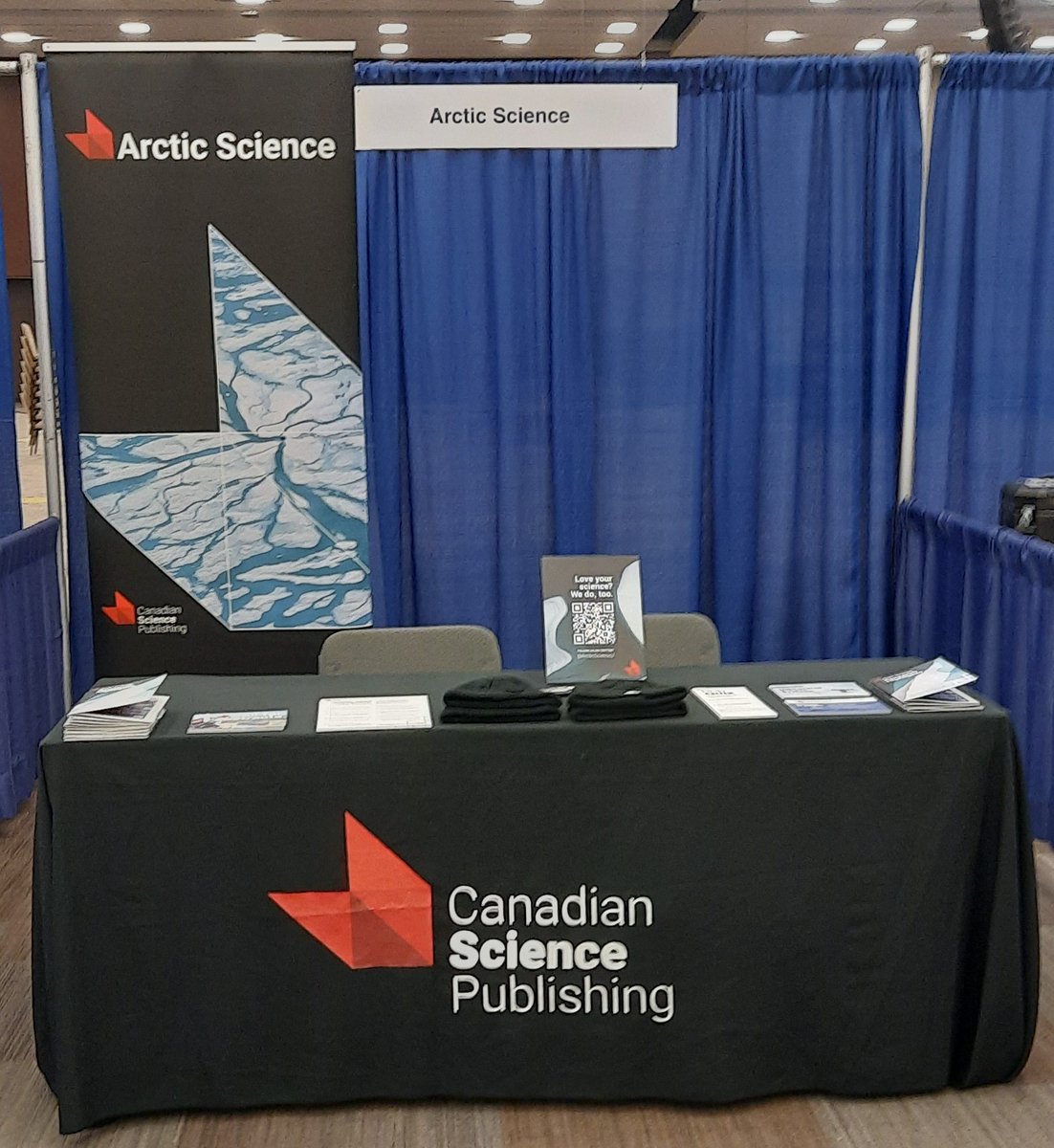 ArcticScienceJ's tweet image. We&apos;re all set up and ready to meet all the attendees of #ASM2022 @ArcticNet! Please stop by booth 24 to say hi to our Editorial Director @Sher_Saini, learn about @ArcticScienceJ, our new collections, #communityengagedresearch, &amp;amp; grab some cool swag! See you there!  🏔️🗻❄️🌏