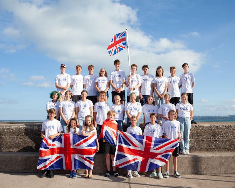 yandyfeed's tweet photo. GBR Worlds Cadet Team pre-worlds training, now heading for Melbourne, Australia - @GBRCadets @WorldCadet @CadetTicker https://t.co/Pv3L8pKjgq https://t.co/SOjaq7hEjR