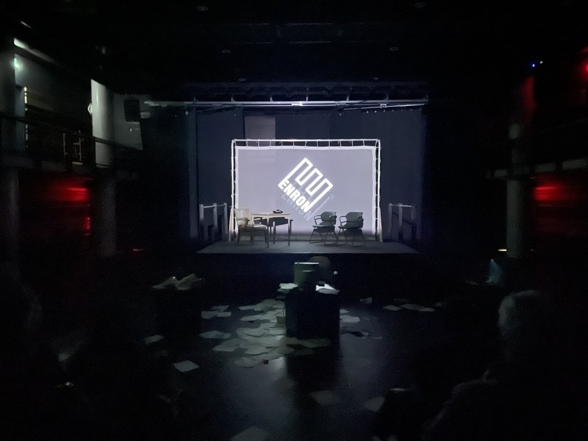 UCC_Community's tweet photo. Some great photos by Ray ’24 of last week's sold-out performances of Enron. Presented by UCC and BSS students, the play is an unflinching study of what happens in life and business when we lose our sense of morality and when winning becomes its own end.
#UCCCommunity #UCCArts https://t.co/I8XjAFXMzY