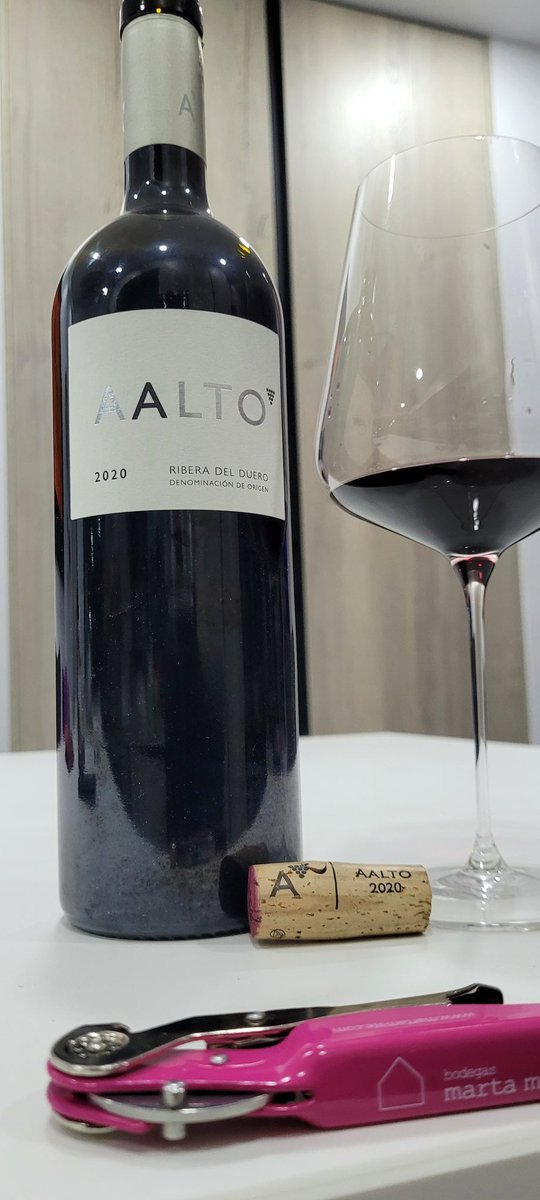 amasislp's tweet photo. Arquitectura en Vinos https://t.co/6PLwQiaLyf