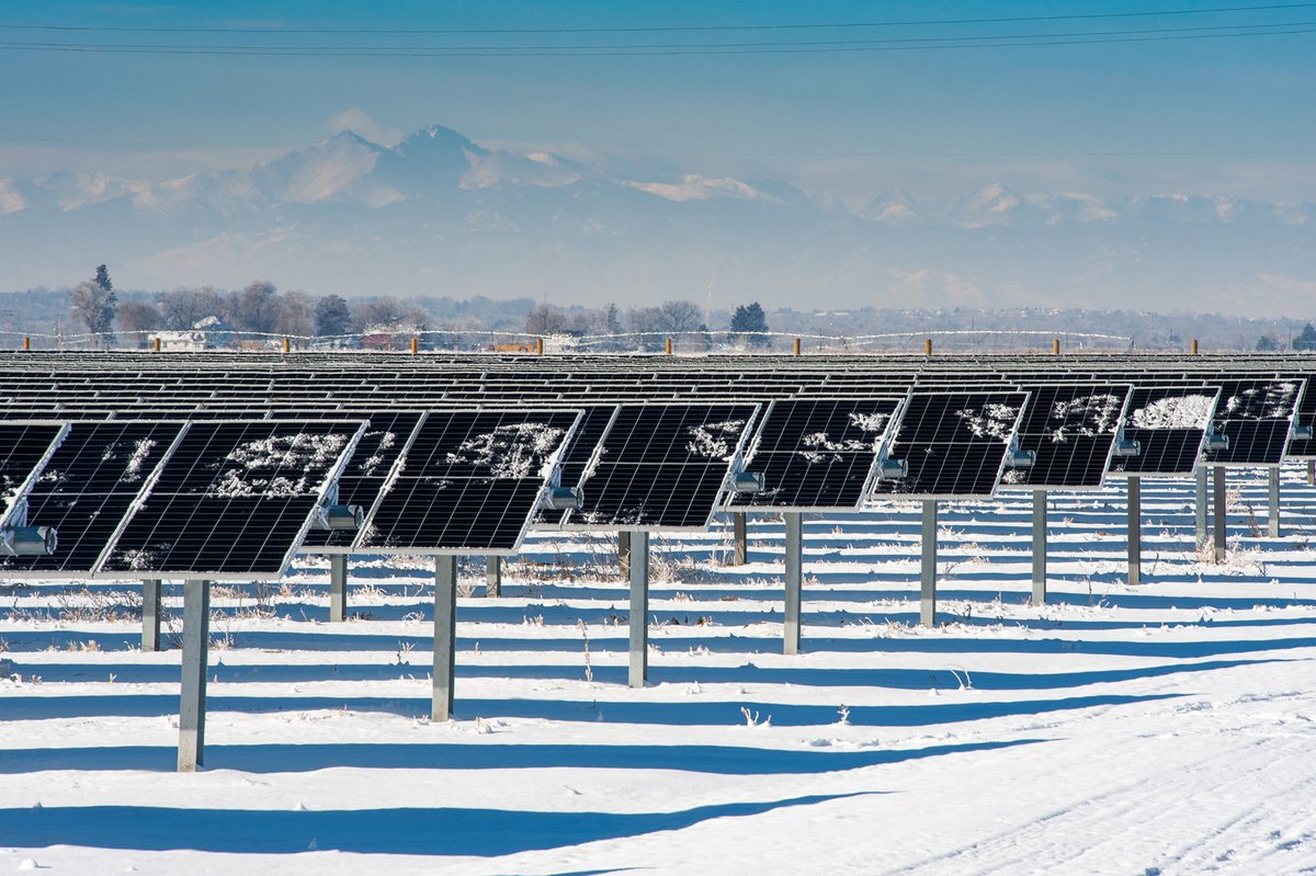 unicosolar's tweet photo. Thrilled to partner with @TMobile, Excelsior Energy Capital and @NamasteSolar to equip T-Mobile with two solar gardens that will help to power 113 of its regional stores across Colorado!
https://t.co/RRwS7AyPjz https://t.co/plfHD23tV7
