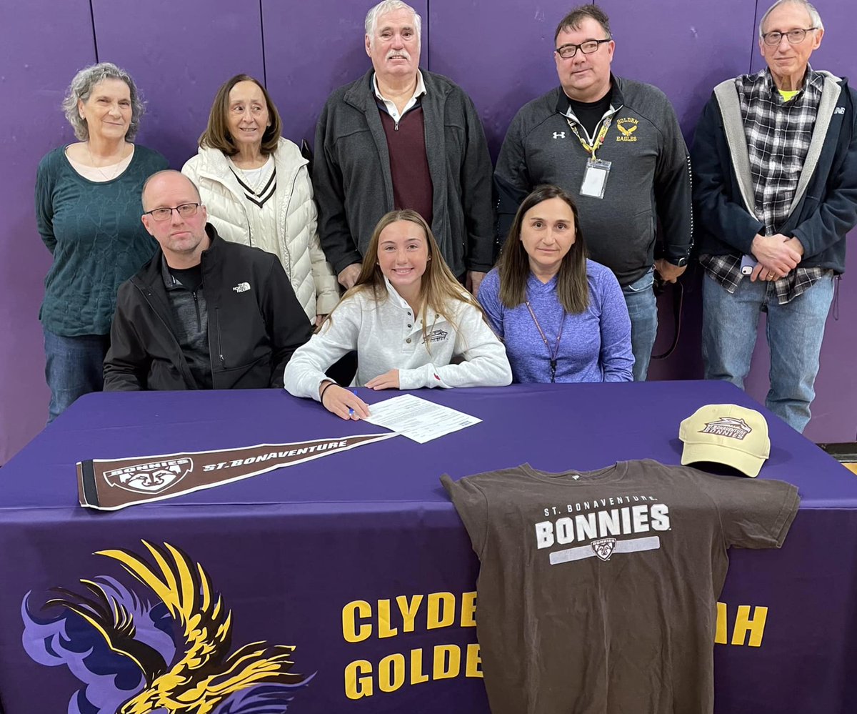 ClydeSavannah_'s tweet photo. Congratulations to Senior Kylie Paylor! She'll be taking her many talents to St. Bonaventure in the fall.
Kylie is an incredible student-athlete and a great part of our school community. We are so happy for her!
#CSrocks
#EducateInspireEmpower https://t.co/8dPvh815Vw