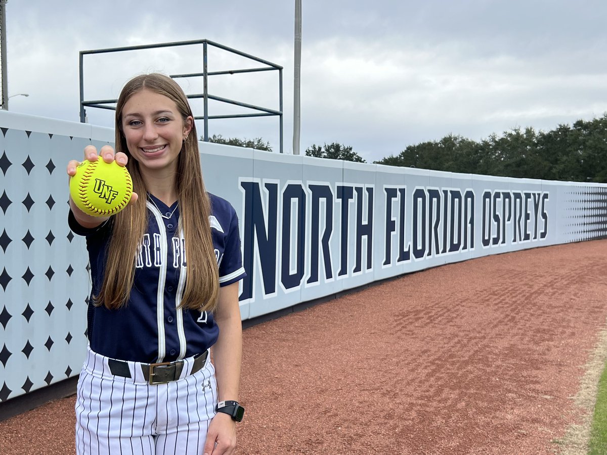 alyssa jones🐦 tweet media