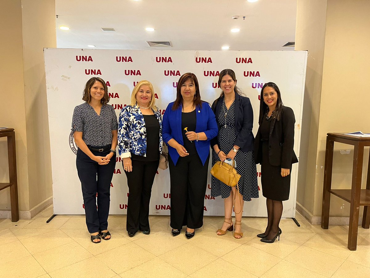 maantocabral's tweet photo. Hoy participamos del acto de apertura del evento "Coloquios científicos de la UNA". 
En el panel realizado el día de hoy en la UIP se presentaron distintas facetas de la vinculación Universidad/Empresa/Estado. https://t.co/gVXLZgJDQY