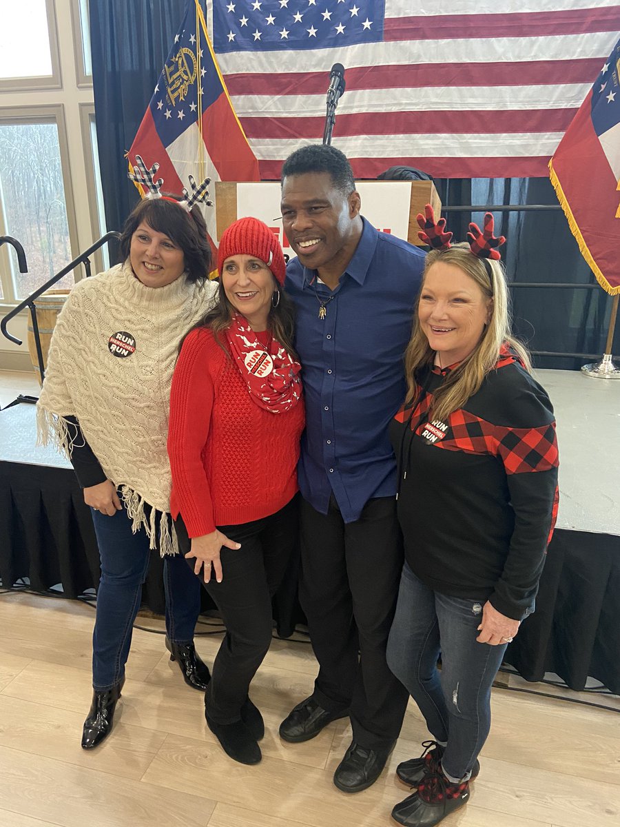 HerschelWalker's tweet photo. Great visiting Ellijay and thankful for Sheree Ralston's support! I'm proud to honor Speaker David Ralston's memory and legacy and was honored to have Sheree join us today as we turn out the vote. https://t.co/yuJszPSPtk