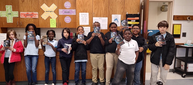JournalBladen's tweet photo. 🏫✏️🍎 The Elizabethtown Rotary Club spent October and November delivering dictionaries to Bladen County third-graders 🍎✏️🏫
Click https://t.co/r4JWcvcaTR to learn more about their donations and why physical dictionaries are beneficial to students in the age of technology! https://t.co/hdtrmSD6eJ