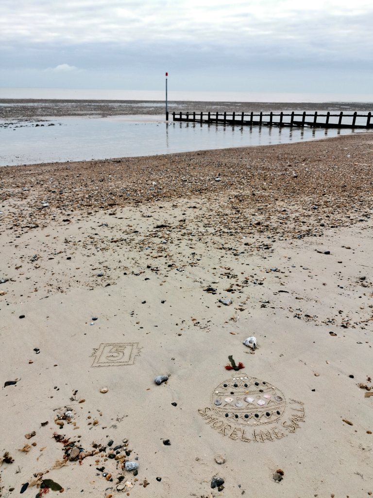 DigiDaughter's tweet photo. OPEN DOOR No. 5
SHORELINE ADVENT CALENDAR
December 5th - #AdventCalendar #Dec05 #bauble #baubles #shiny #seaweed #feather #Pebble #shell #Decorations #christmas #beachart #sandart #handwriting #pebbleart #shellart #SandBanksy #ShorelineSally https://t.co/5FuZx51eio