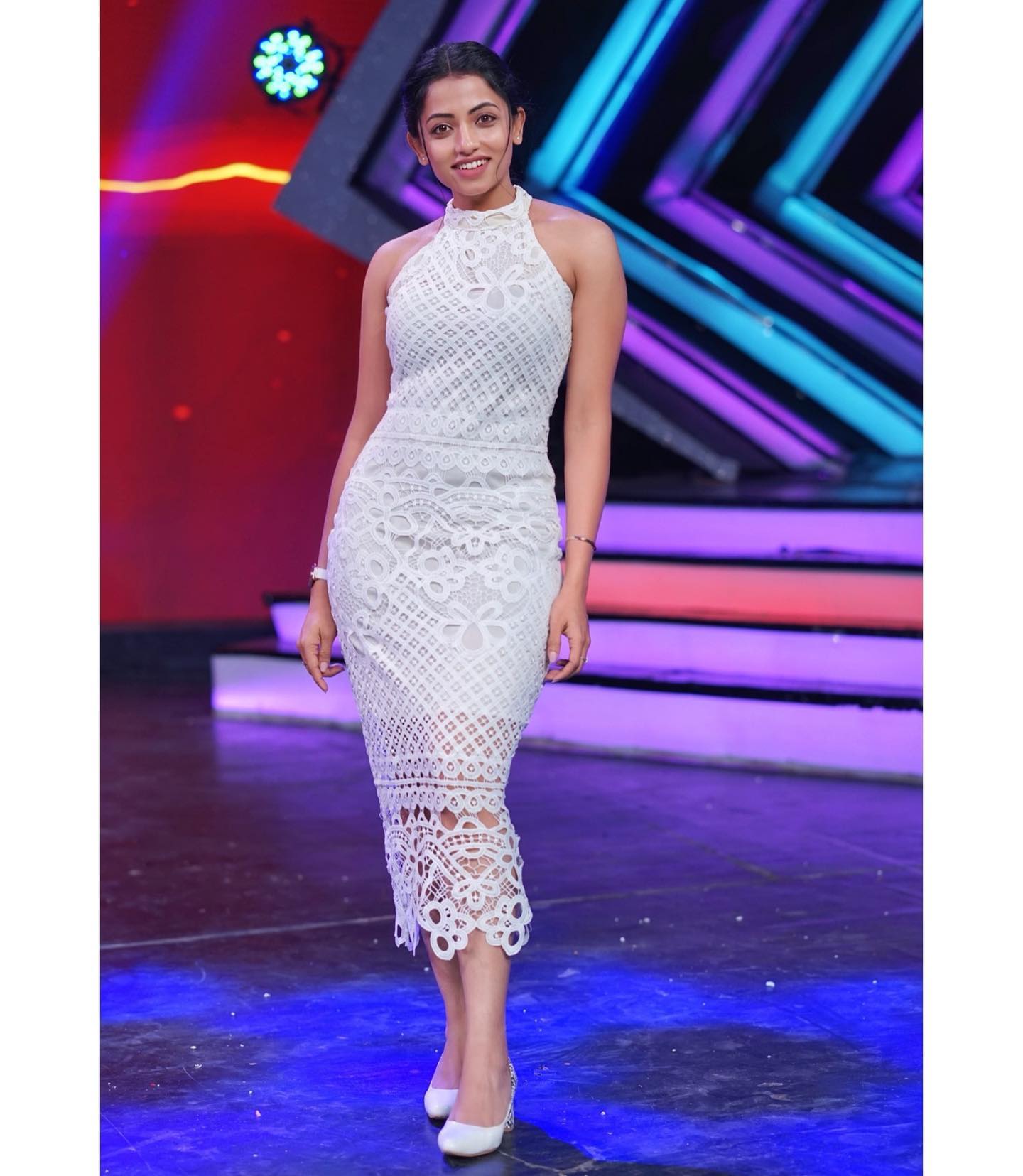 New Photos NavyaSwamy hot actress, mallu aunty, tamil auntylatest Collections