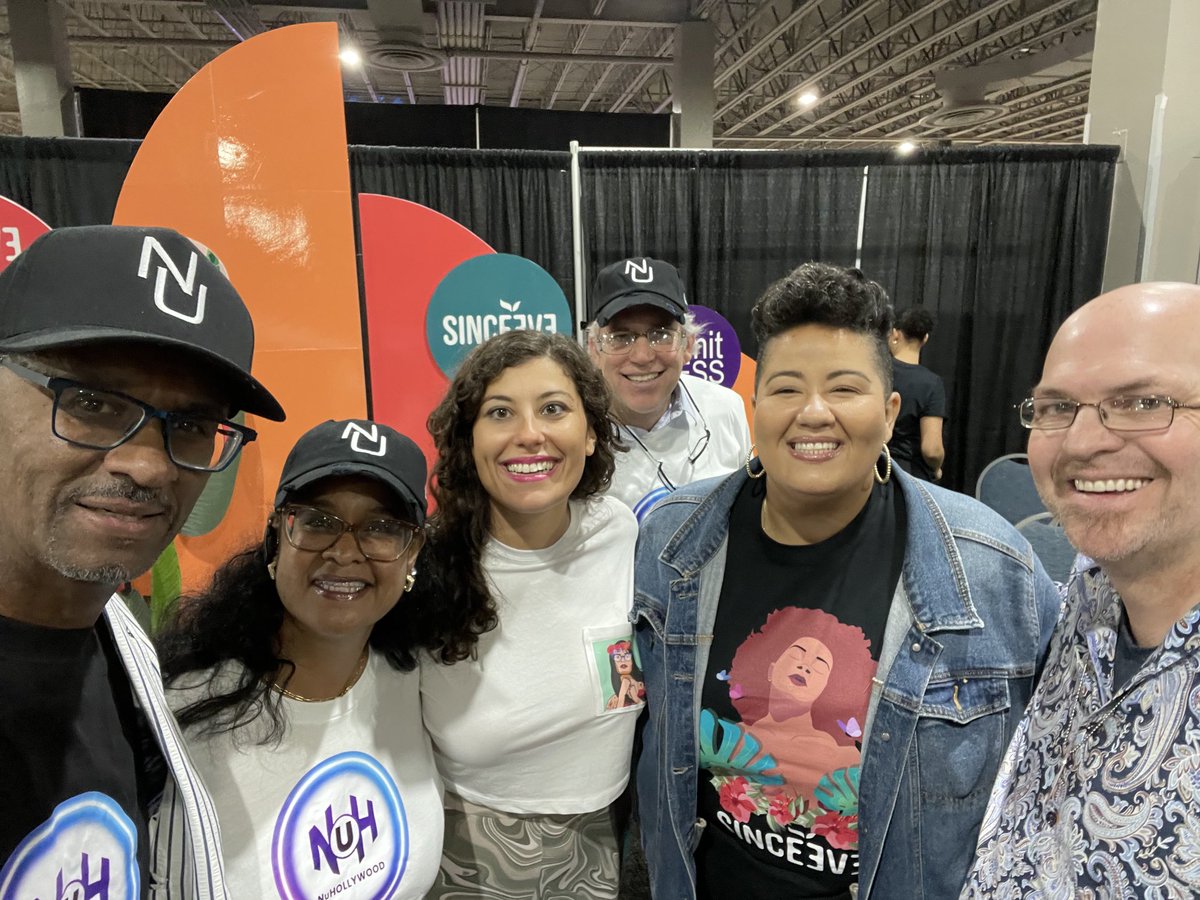 ⁦@girl_intheverse⁩ ⁦@WillTSBUDAO⁩ ⁦with our ⁦@_Nuhollywood⁩ Team ⁦@NuHKammy⁩ ⁦@KWWilliams2040⁩ and Jason Morenz with our Nu Fam at sinceEve ⁦@Web3summits⁩ (Dec. 1, 22’) thanks to ⁦@StackieRobins0n⁩ and ⁦@TheMon3yMom⁩