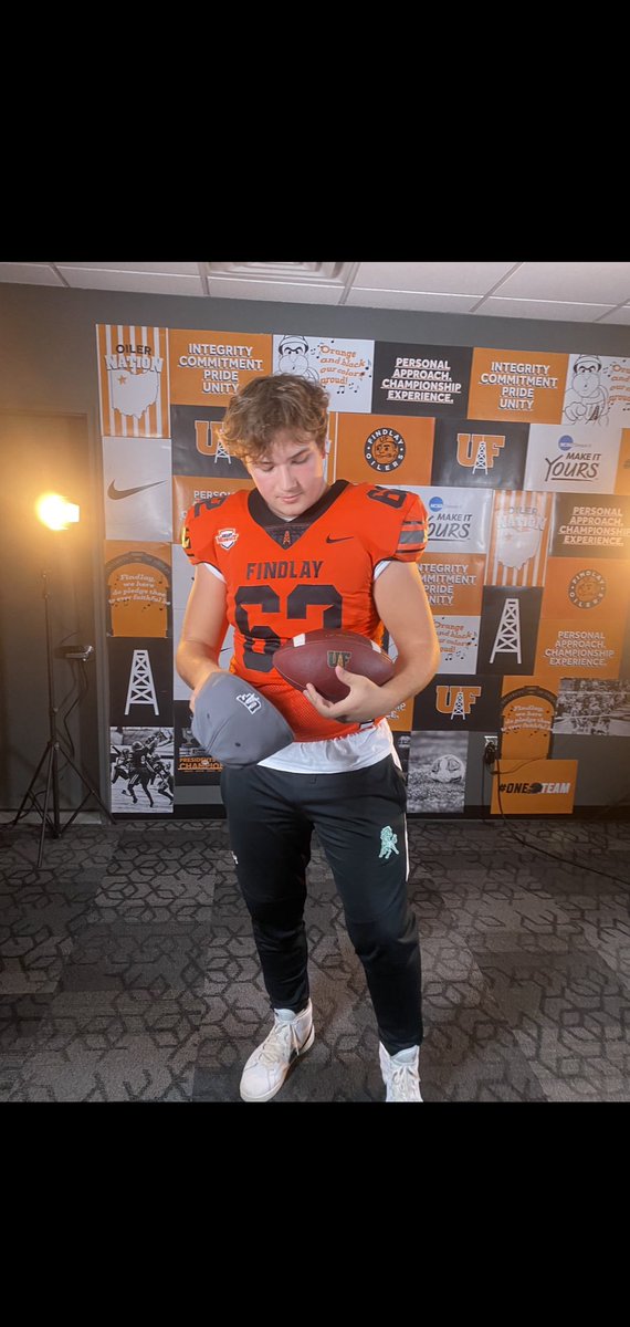 Kaden Riddle (@kjrid9128) on Twitter photo Awesome visit to the University of Findlay today! thanks to <a href="/KoryAllen/">Kory Allen</a> and @CoachZeekUF for showing me around!
#GOOILERS!!! Awesome visit to the University of Findlay today! thanks to <a href="/KoryAllen/">Kory Allen</a> and @CoachZeekUF for showing me around!
#GOOILERS!!!