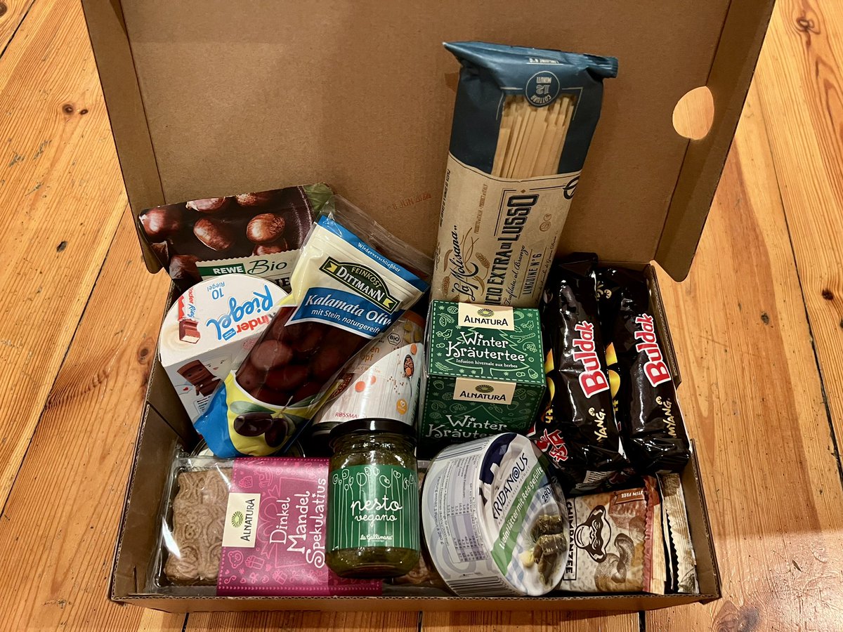 Lena M. Stork (no longer on X) tweet media