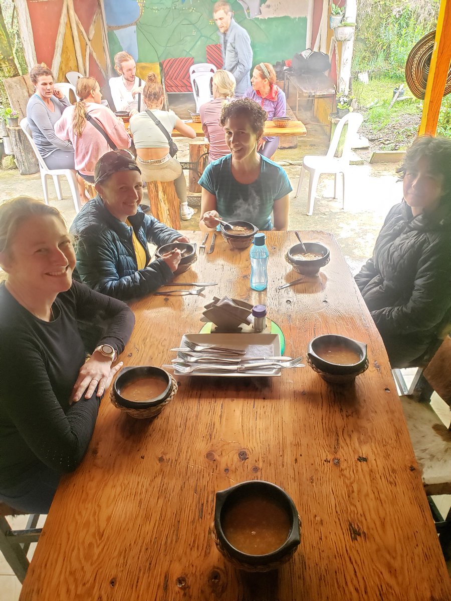 FreeRangeChalet's tweet photo. SANTA ELENA
After sampling the product & buying Beans, we unloaded our Rucksacks & set about the climb up to the Santa Elena Farmstead
3 hours later, we were taking a well earned lunch on the covered terrace of the farmhouse.
3/4
#Holiday #ColombiaHoliday #TeamFreeRange https://t.co/6jj44lrLzI