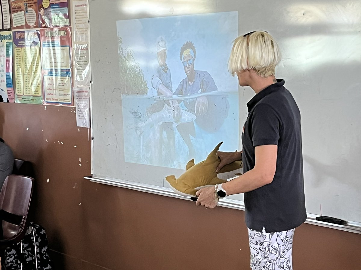 So amazing to be doing in person visits again. 

I am really proud of the work <a href="/Sharks4Kids/">Shark Education</a> is doing! 

#sharkeducation #savesharks