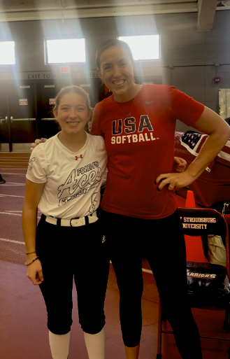 ZoeHardy2026's tweet photo. Thank you to @ESUSoftball for the great camp yesterday! Great time working on skills and meeting @monicaabbott and working on the mental approach! #AcesStrong #Warriors @FinchsAcesNJ @Los_Stuff @SBRRetweets @QrRecruiter https://t.co/eWp99Gt2Ry