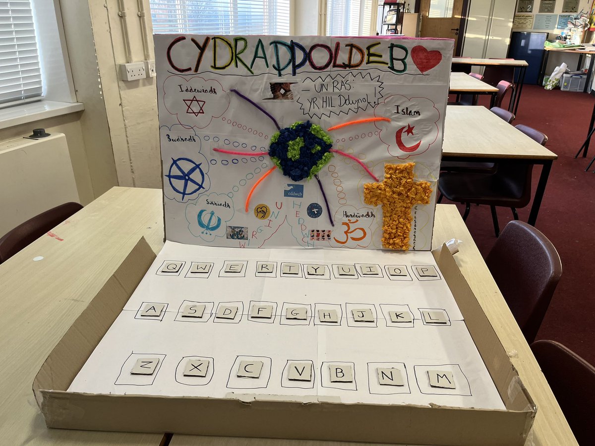 Diwrnod gwych yng nghwmni rhai o ddisgyblion bl 9 ar y thema ‘Amrywiaeth’