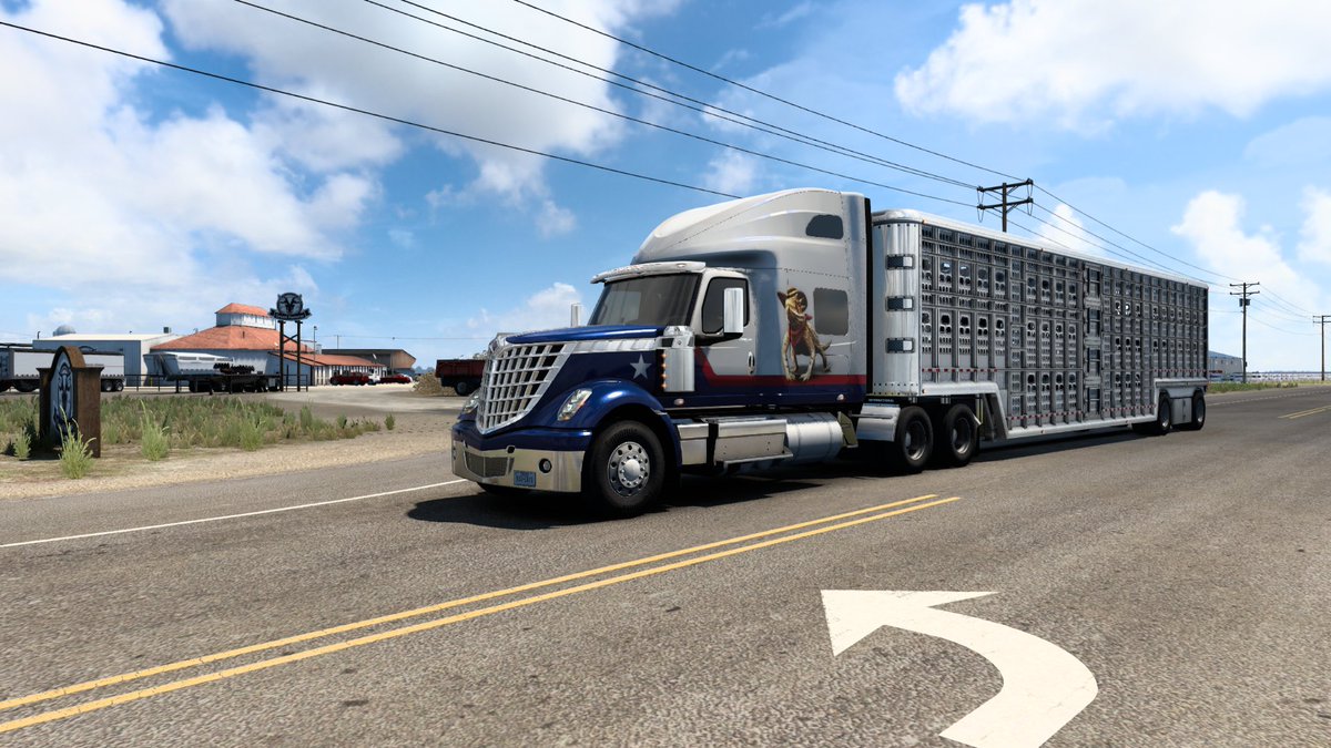 GeekPenguin2019's tweet photo. Two deliveries of live cattle from Dalhart driving a Texan International Lonestar (2/2).#CrusingTexas https://t.co/WPHtglinKh