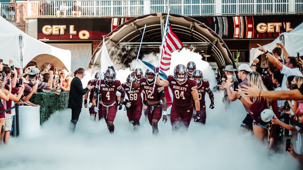 After a call with <a href="/GJKinne/">GJ Kinne</a> I am grateful to have received an offer from from Texas state University @BigPeshh  <a href="/Coach_Kelly14/">Stephen Kelly</a> <a href="/guyhumes1914/">Coach Guy Humes</a> <a href="/TViewWolves/">Timberview "The Pack" Wolves</a>
