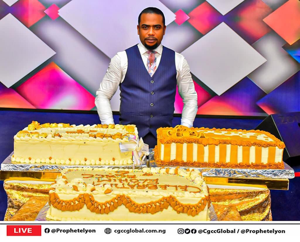 prophet_elyon's tweet photo. WE CELEBRATE THE 6TH YEAR ANNIVERSARY OF ELOHIM COVENANT OF GRACE CHRISTIAN CENTRE.
Glory To Jesus!!
#ELOHIMCGCC
#PROPHETELYON
#COVENANTEDHONOUR
#4THDEC, 2022. https://t.co/1VwnpYXgbX