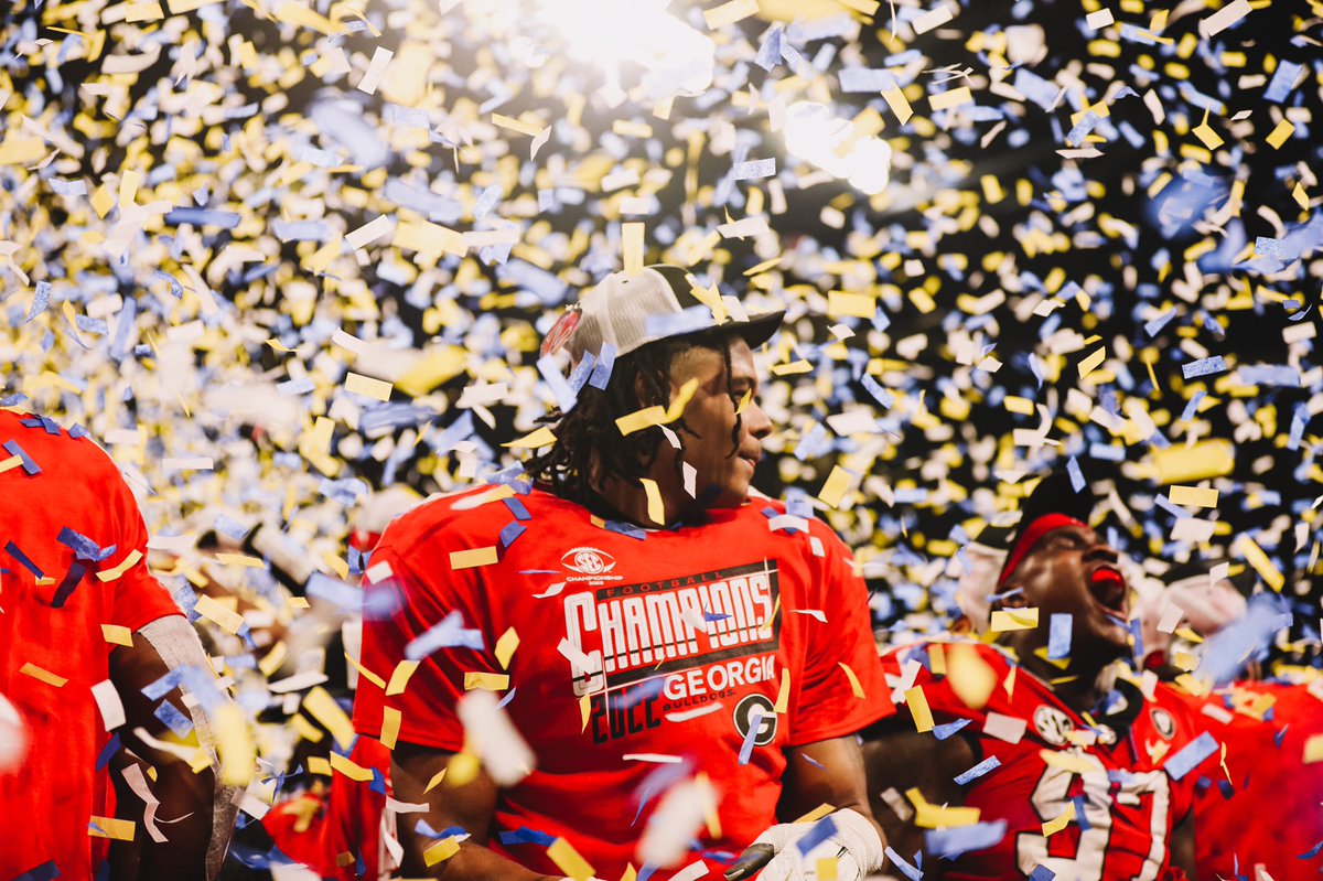 Athens NIL Club 🐶 tweet media