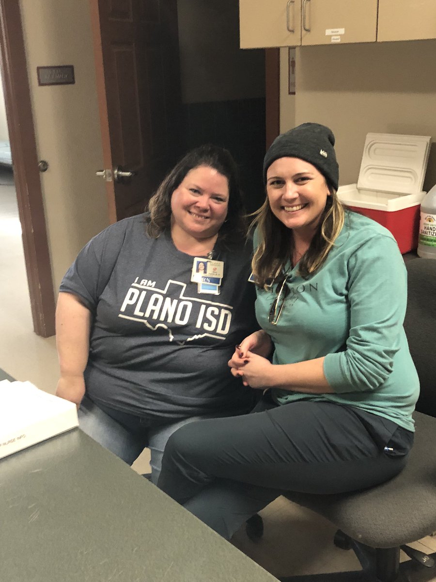 pisdoutdoor's tweet photo. Long camp store lines, amazing campus staff, and two of the best nurses ever!!! Welcome to Adventure Camp @MemorialPISD @DaffronDeputies @DavisPlano #session12 #PISDOutdoorSchool https://t.co/uSnf5JFAEI
