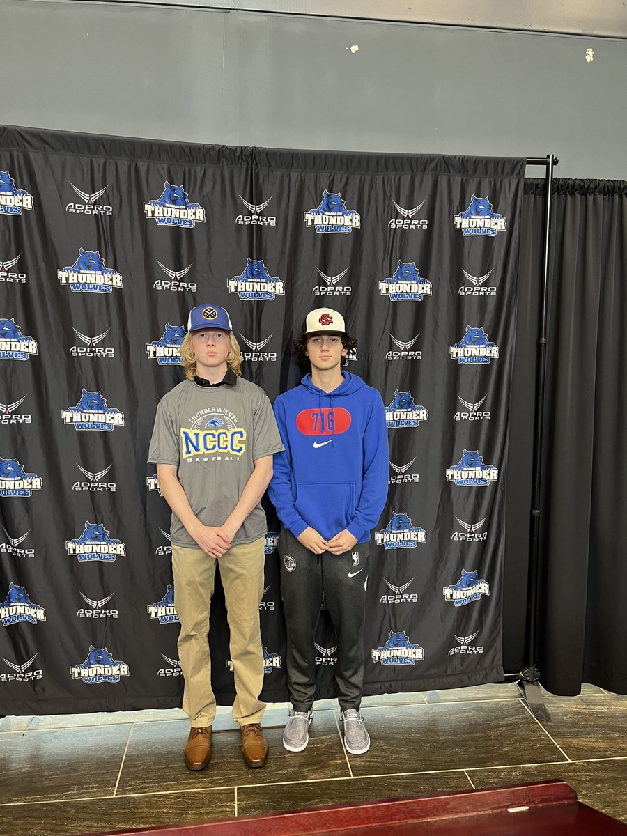 Sean_Duffy12's tweet photo. So excited to sign with @NiagaraTwolves  , thank you to @MClingersmith and @CJ16Gonz for this opportunity! I can’t wait for 2023! https://t.co/YcIf4jBzl0