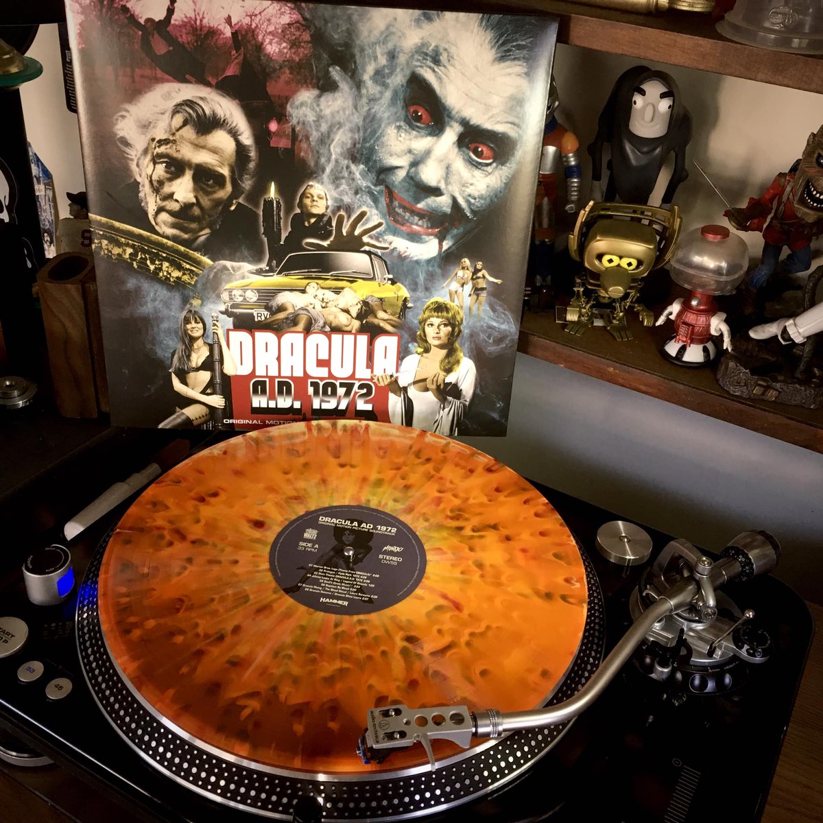 MoniFunGirl's tweet photo. NP: Mike Vickers – Dracula A.D. 1972 (Original Motion Picture Soundtrack)
Label: Death Waltz Recording Company – DW55
A very fiery looking pressing ... great #soundtrack! #Vinul #LP #HammerFilms #Mondo
#DeathWaltz https://t.co/P2l3Csuv2b
