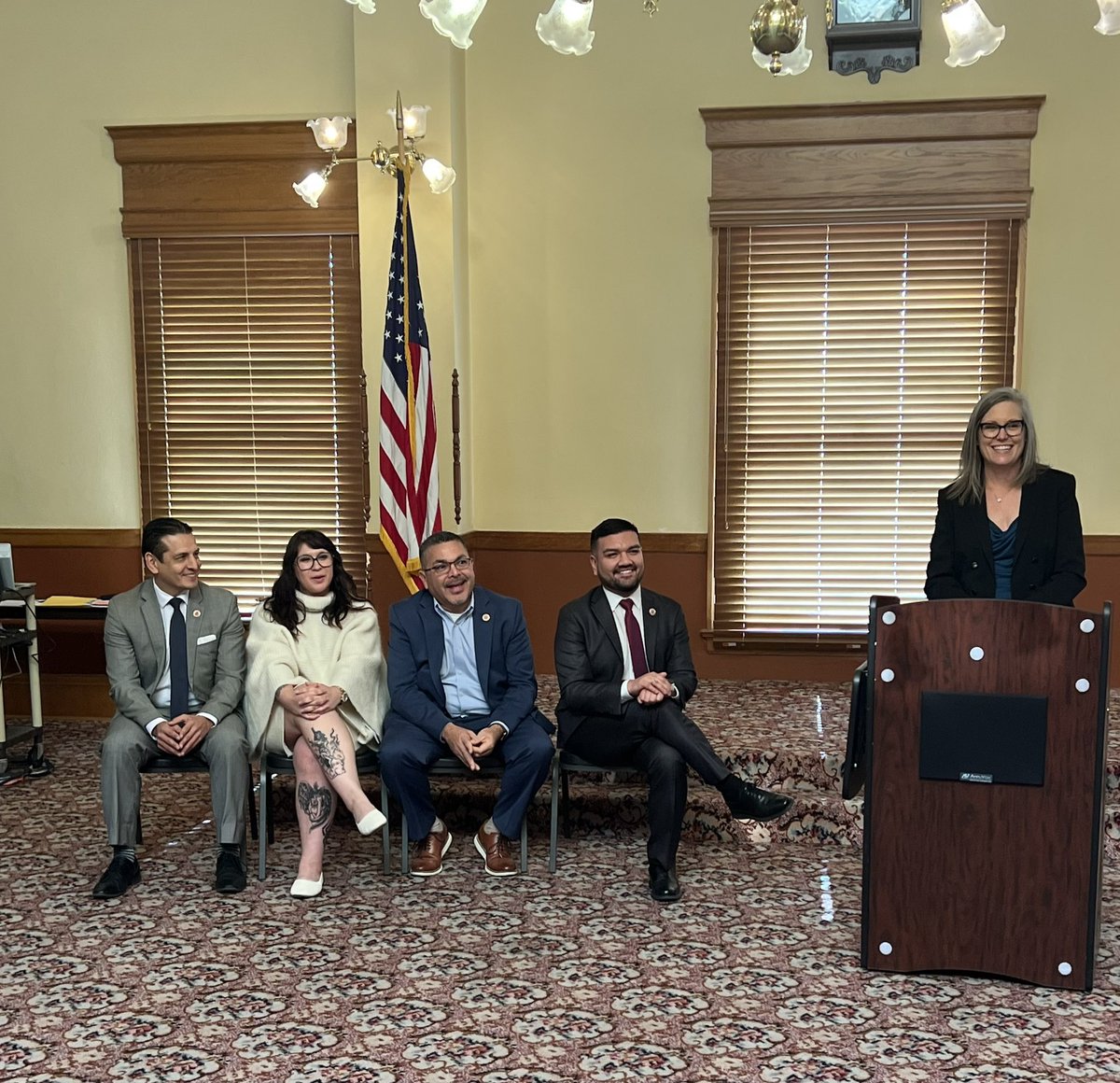 AZHouseDems's tweet photo. Governor-elect @KatieHobbs played a starring role in today’s House Democratic Caucus retreat. Our 29 members look forward to working closely with a Democratic Governor to move Arizona forward with inclusive solutions. Session begins Jan. 9, but the work begins now. #AZLeg https://t.co/2oSbhDmtsQ