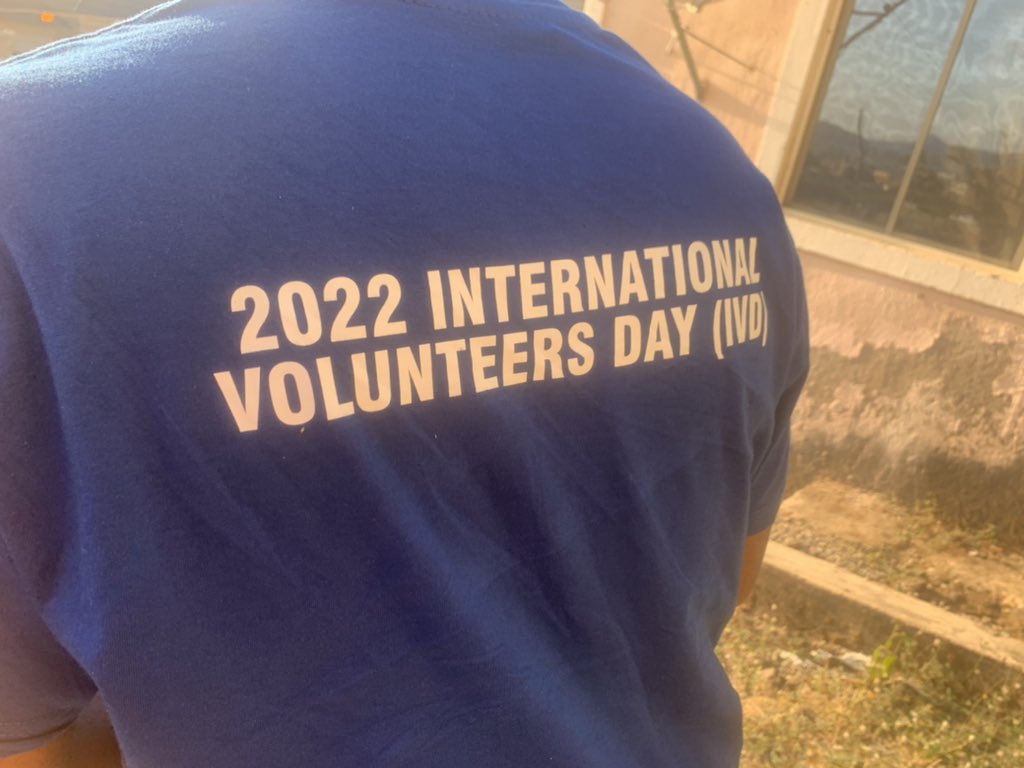 EmandesSDN's tweet photo. We celebrate our volunteers who have consistently proven that service to humanity is the best work of life. You have been the engine to ensuring that the world is a safe place for all.
Happy International Volunteer Day 

#IVD2022 #TogetherWeCan https://t.co/NDqUaYAgWr