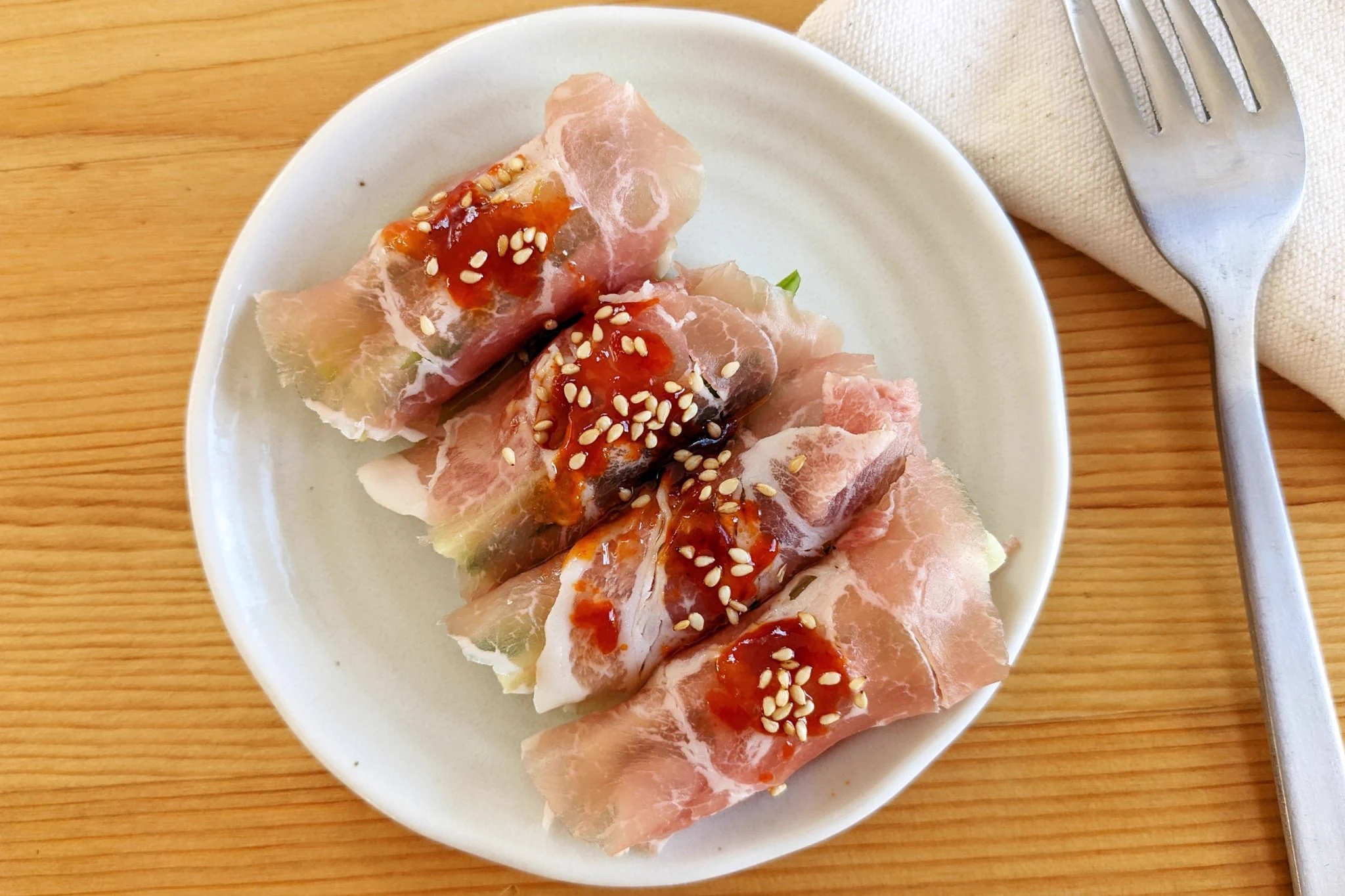 韓国風おつまみを手軽に楽しむ！「甘辛生ハムきゅうり」。