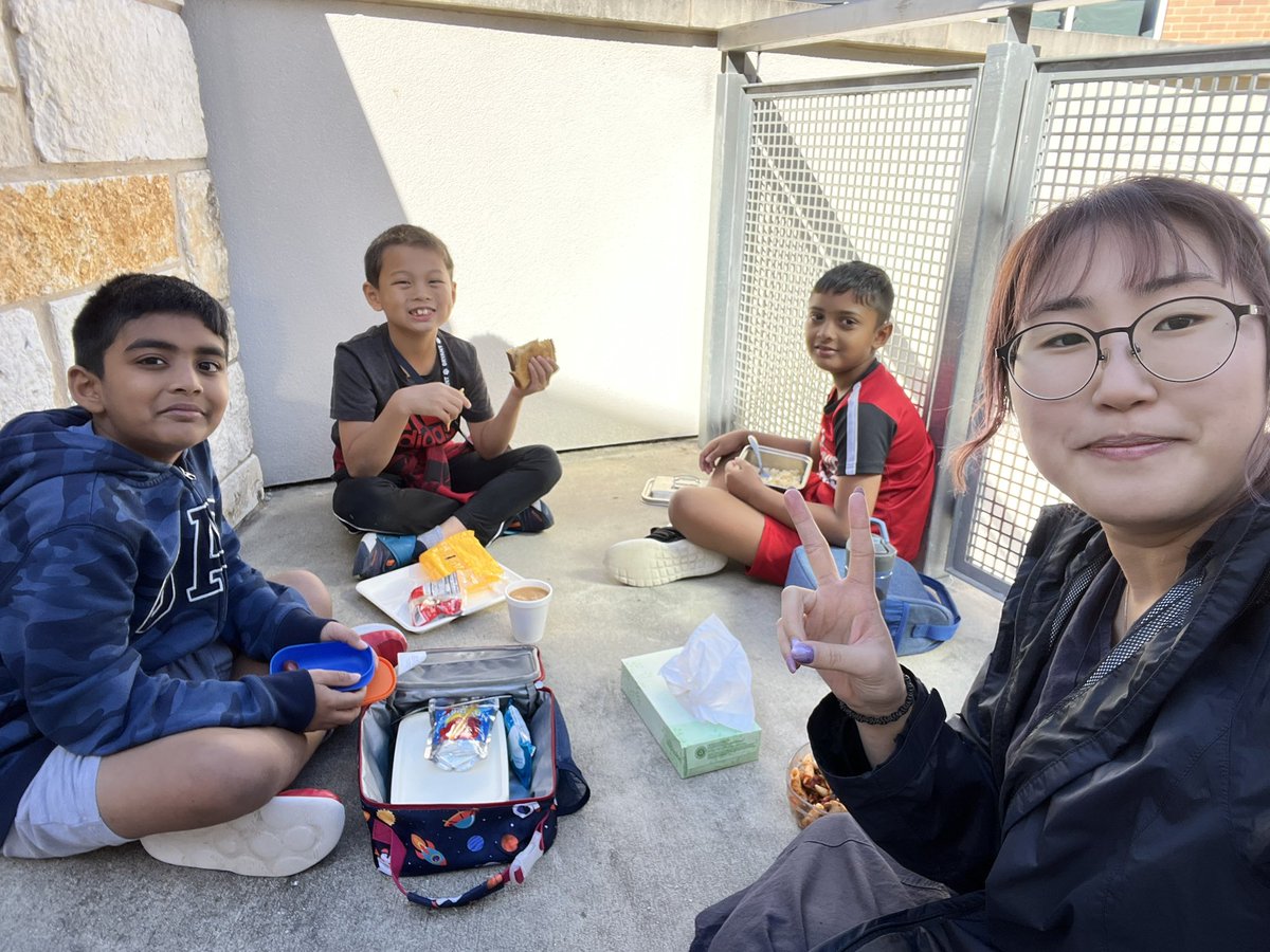 Eunice Choi tweet media