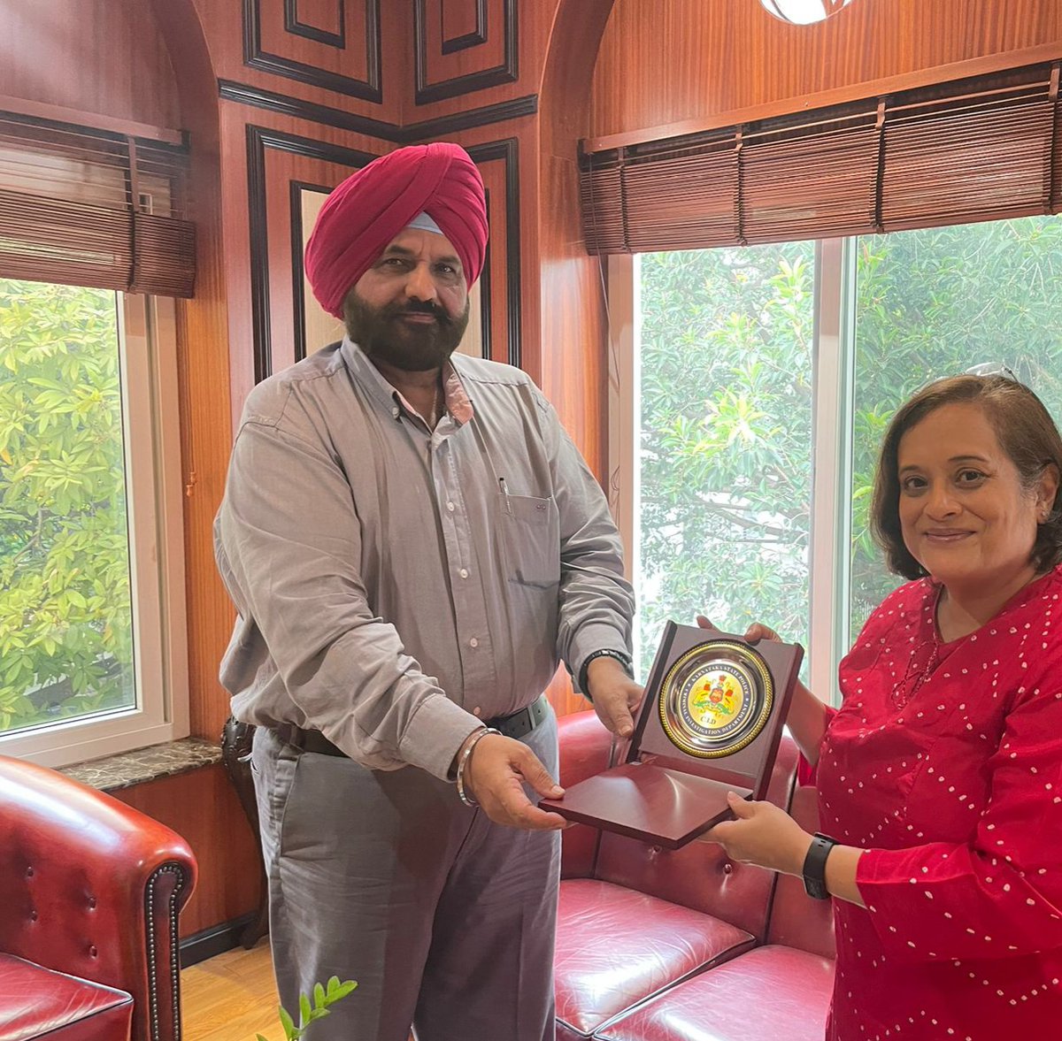 debjani_ghosh_'s tweet photo. Super impressed with the work @DSCI_Connect #Cybercrime Investigation Research n Training Centre (CCITR) at Blr is doing to build capacity of police, prosecution, judiciary n other depts in handling cybercrime investigations. Trmendous support from #CIDDG n #InfosysFoundation. https://t.co/fr48cznUue