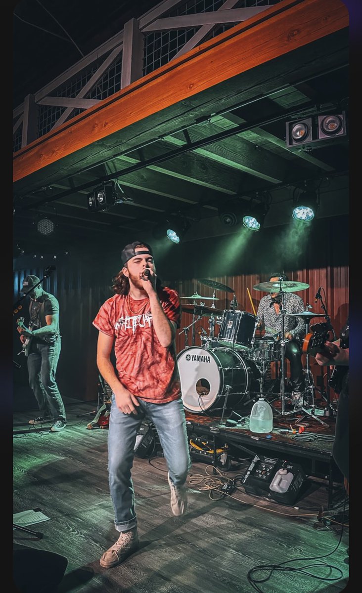 liampcoleman's tweet photo. It’s called “Rock Country.”

📸: Exit 33

#liamcoleman #country #rock #countryrock #newyork #nashville #roadgig #gig #whitechapel #morechinacymbalsincountrymusic #nightlife #turningstone #exit33 #13hours #band #music #singer #songwriter #singersongwriter #twitter https://t.co/Cx1piclzOS