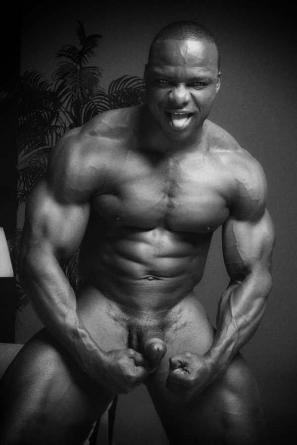 Monohomochroma1's tweet photo. #malegods #nakedhunk #nakedstud #nudemuscleman #pecs https://t.co/9WwZX9NZ19