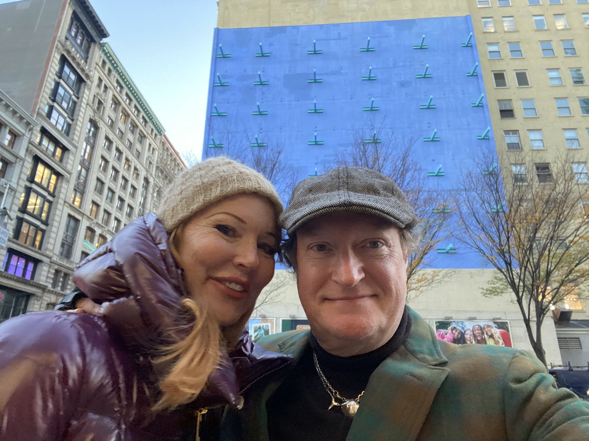 JiggersTurner's tweet photo. Words cannot express the feeling of hanging out with a person you Love…#cynthiabasinet https://t.co/YInd7cBnk7