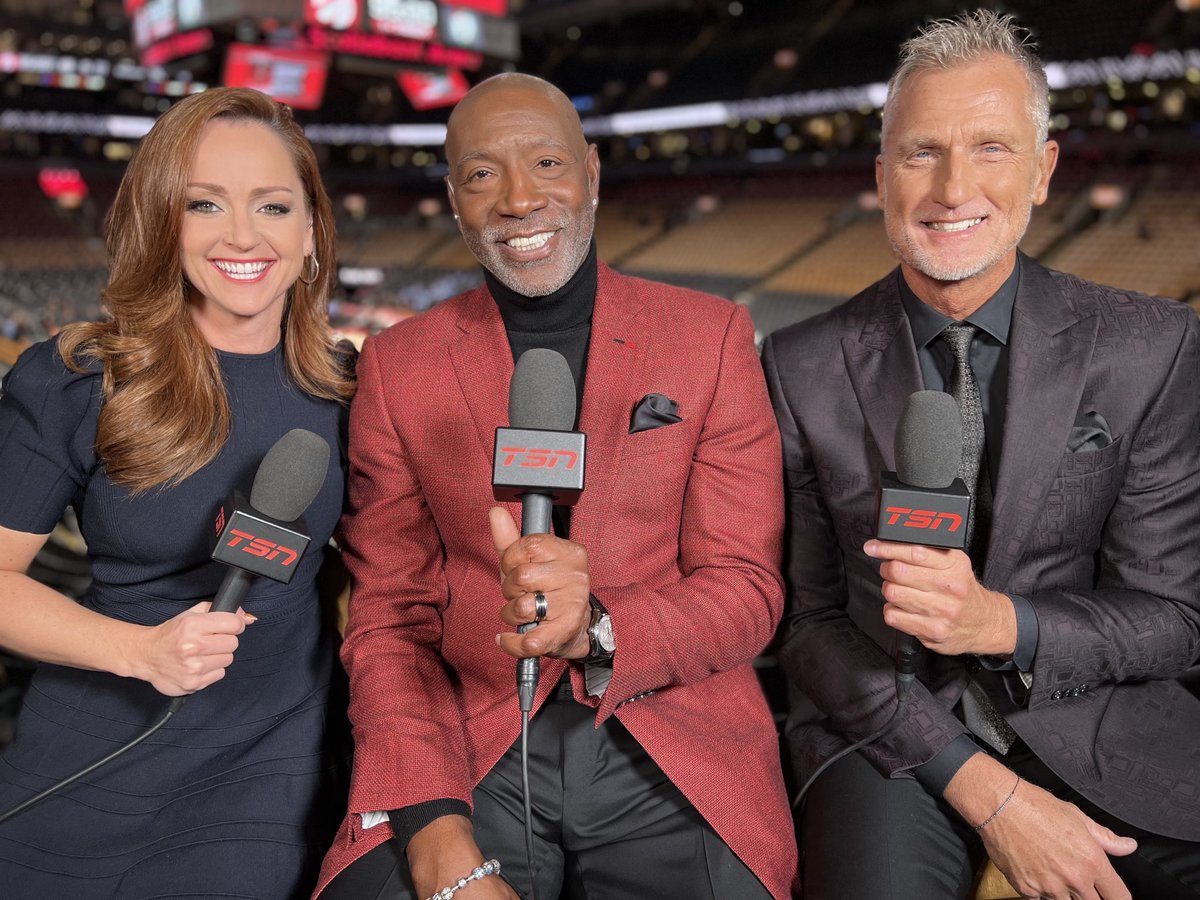 Hard to keep up with my stylish partners ⁦@KateBeirness⁩ & ⁦@SamMitchellNBA⁩ …getting ready for some ⁦@Raptors⁩ on ⁦@TSN_Sports⁩