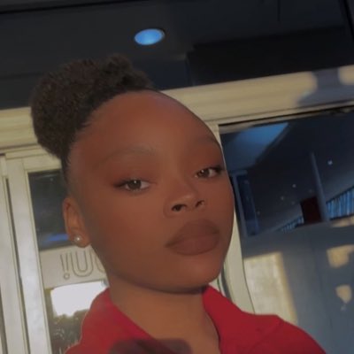 _Fayy_Lee's tweet photo. #NewProfilePic https://t.co/p04z1Do6TX