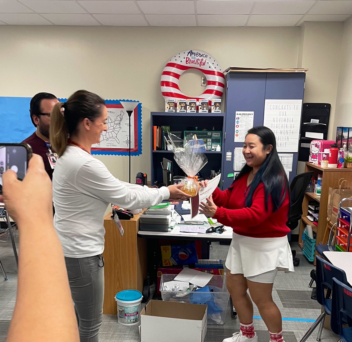 Zaneta Loh received the first ever Multilingual Program’s Equity and Access Award for providing equitable access to learning for emergent bilingual students in @FortBendISD! @bainesmiddle #knowyourimpact