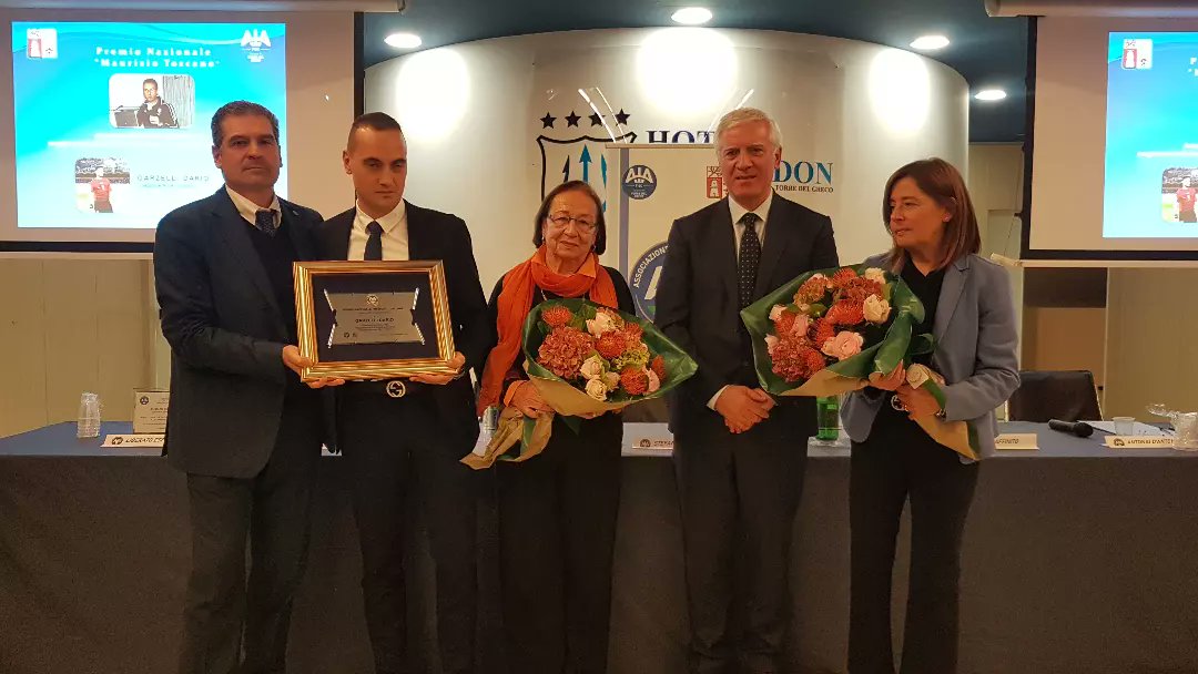 AiaTorreGreco's tweet photo. #premioNazionale #aia #arbitro #assistentiarbitrale #riconoscimento

Consegna del Premio Nazionale Maurizio Toscano all'AA Garzelli Diario della Sezione AIA di Livorno

https://t.co/txA35iyRz1 https://t.co/Y64HxEWArV