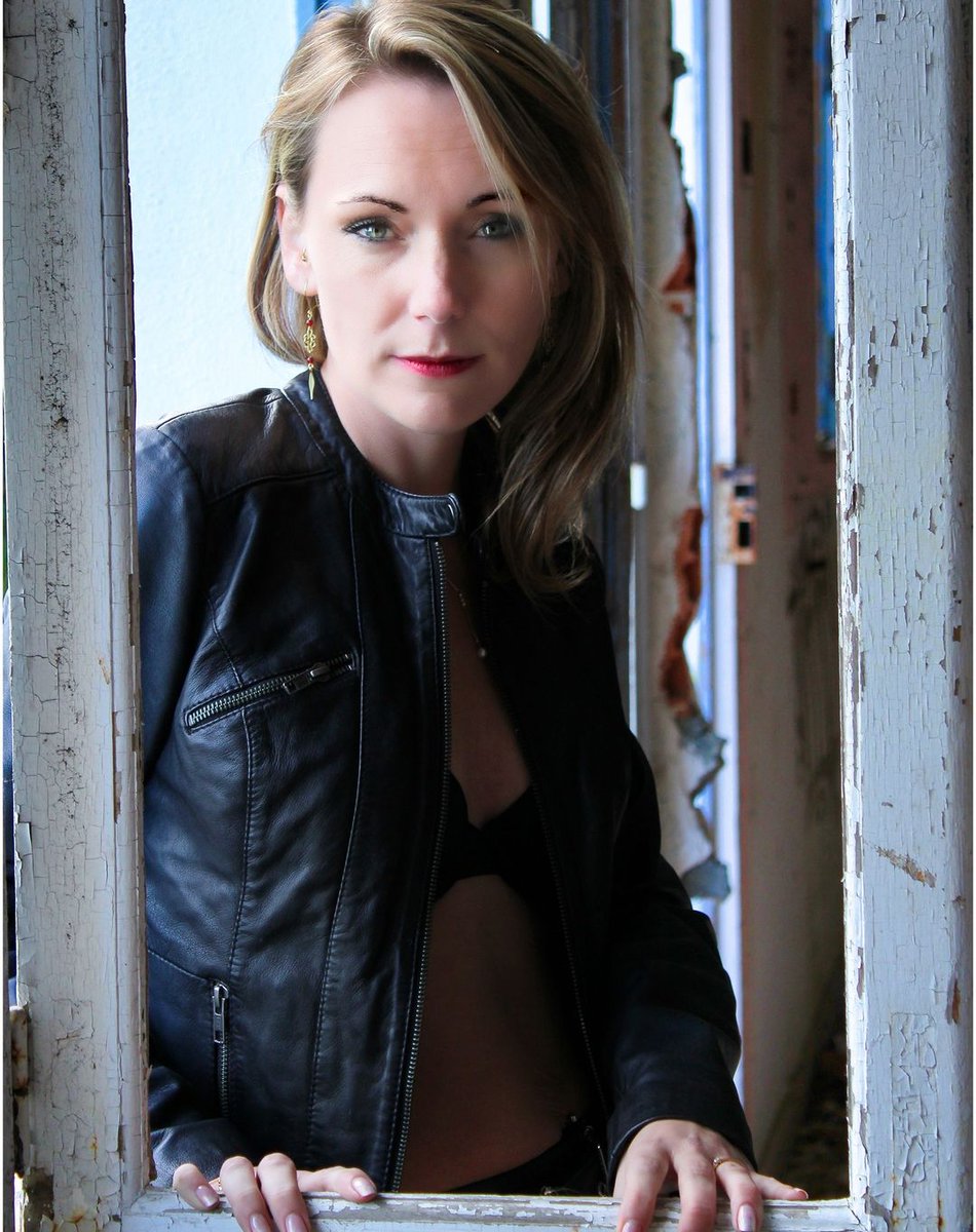 deathbyads's tweet image. shooting french portrait-URBEX BZH
#modelebretagne #modele22 #modelebzh #frenchmodel #frenchgirl #nucaché #nudeartist #s...
#babes #hiphop #rockandroll #ikyliethebody #onlyfaans #litaf