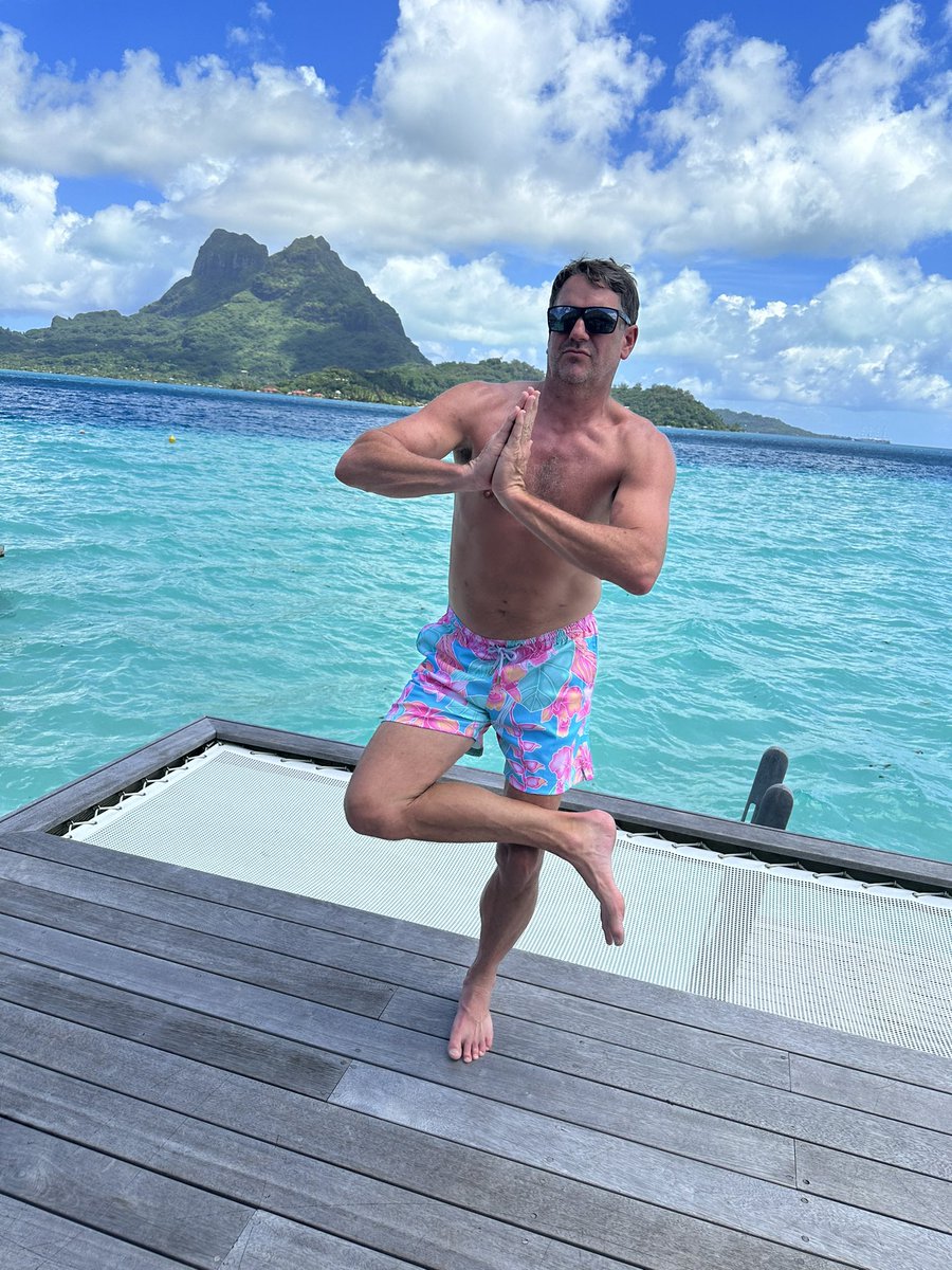 kimcdelaney's tweet photo. Iaorana e ia maitai te mahana mai te bora bora! No filters needed here! 💕☀️🌴 @kennyflowers_ @BoraBoraPhotos https://t.co/kJxafeUYoQ
