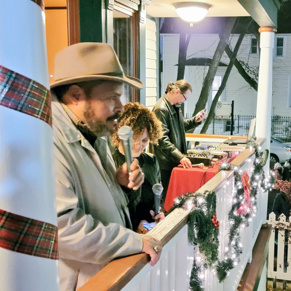 35th_Ward's tweet photo. It's officially Walt Disney Day in Chicago! 

Ald. Carlos Ramirez-Rosa is at the @WDBirthplace in Hermosa to celebrate Disney's birthday and the Walt Disney Birthplace's new partnership with @YMCAChicago.

Thank you YMCA for supporting this 35th Ward institution! https://t.co/HN1ISIHr6P